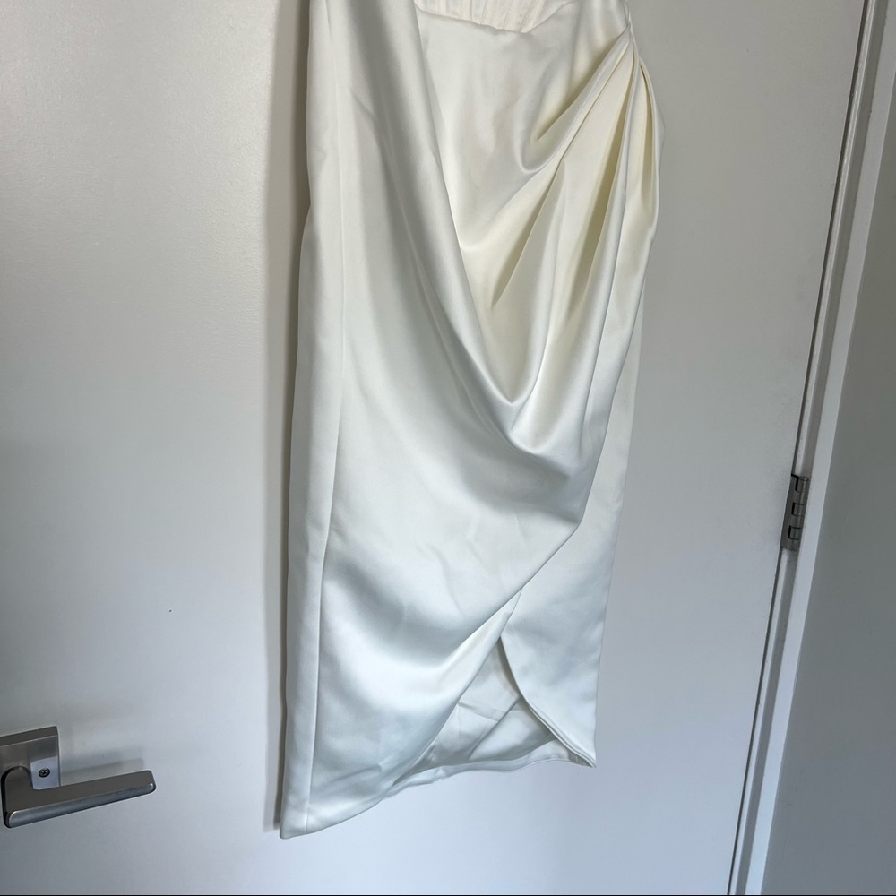 House of CB 'Faye' Ivory Satin Corset Midi Dress size small - Picture 6 of 14